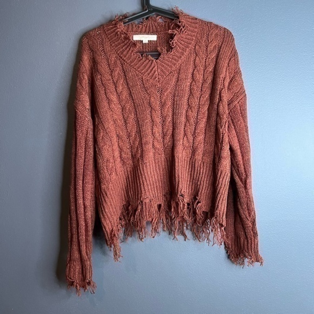 Rewind | distressed sweater